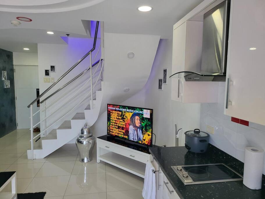 Kandi Tower 3, Premium 1Br With 2Cr & 2 Balcony. Angeles Luaran gambar