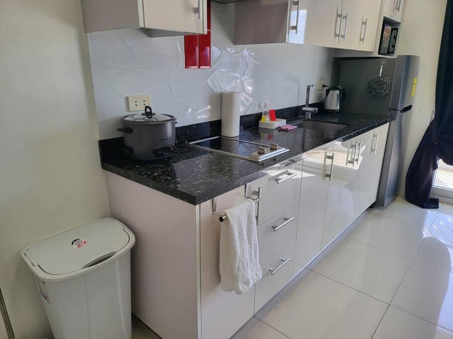 Kandi Tower 3, Premium 1Br With 2Cr & 2 Balcony. Angeles Luaran gambar